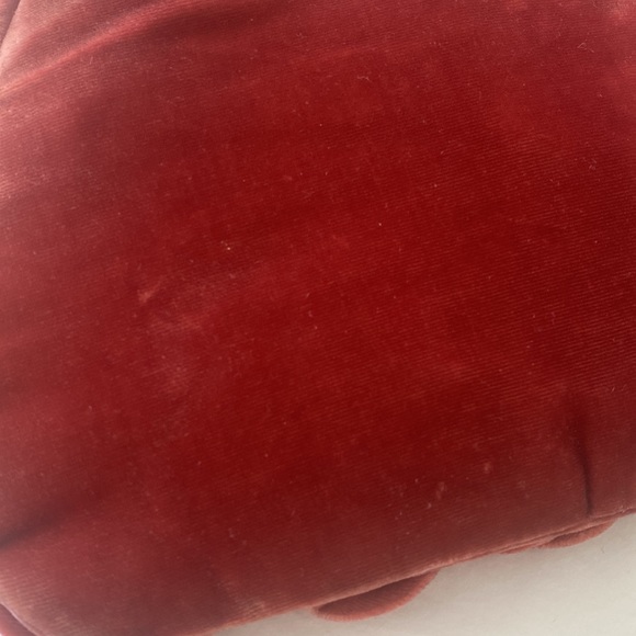 Vintage inspired handbag. - Picture 3 of 6